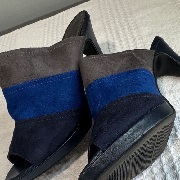 Impo Tricolor Mules in Black, Blue, and Gray - Picture 7 of 7